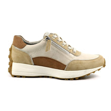 Lunar - Calvin Trainer