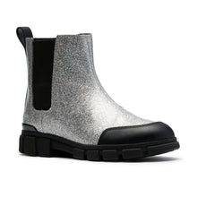 Evyn Chelsea Boot