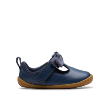 Clarks - Roamer Trim T