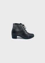 Suave - Pace Ankle Boot