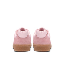 Clarks - Cypress Step Runner