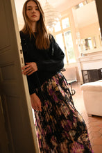 Molly Bracken - Pencil Pleated Skirt