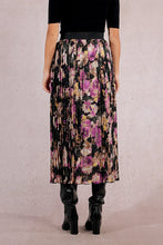 Molly Bracken - Pencil Pleated Skirt