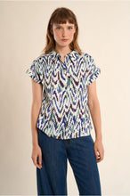 Molly Bracken - Short Sheeved Blouse