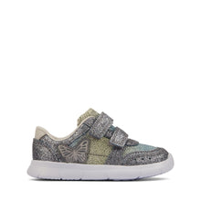 Clarks - Ath Wing T