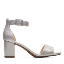 Clarks - Deva Mae