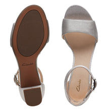 Clarks - Deva Mae