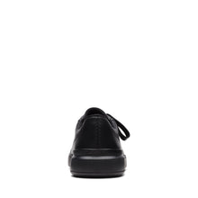 Clarks - Court Lite Move