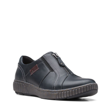Clarks - Magnolia Zip