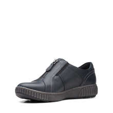 Clarks - Magnolia Zip