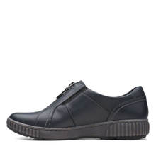 Clarks - Magnolia Zip