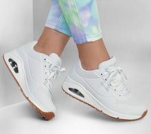 Sketchers - Uno Stand on Air Trainers