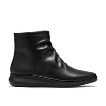 Clarks - Lynell Park Waterproof Boot