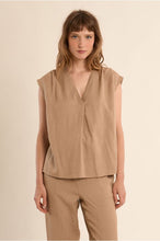 Molly Bracken - Sleeveless Top