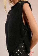 Molly Bracken - Sleveless Sweater