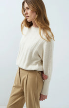 Yaya Woman - Knit with Batwing Sleeves