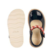 Clarks - Crown Petal T