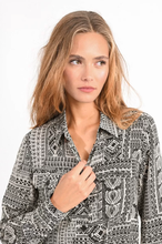 Molly Bracken - Indie Shirt